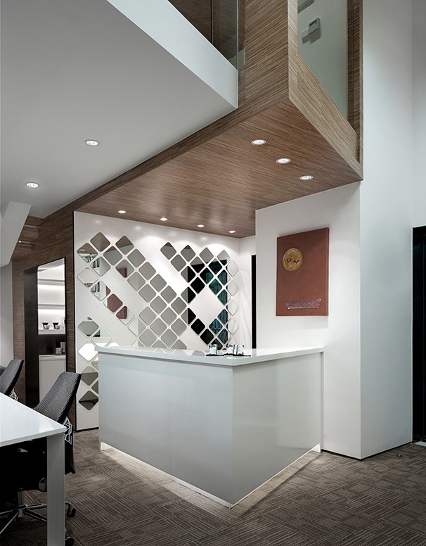 前台办公室装修实景图