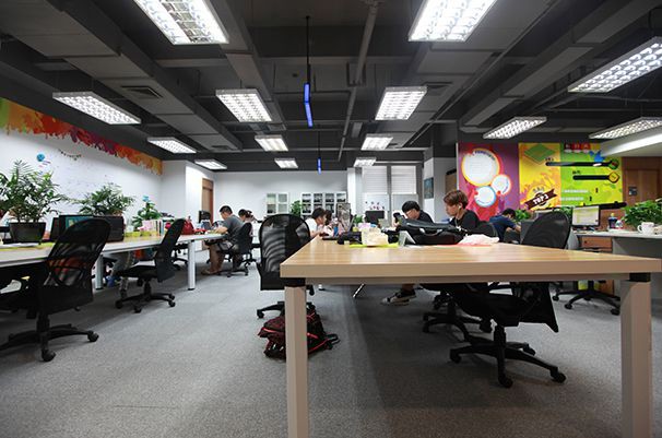 办公环境办公室装修实景图