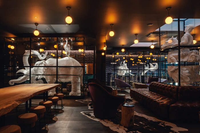 高大上的上海办公室装修适合你的企业么？