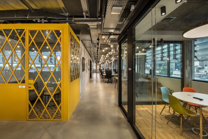 办公室装修中怎样辨别油漆质量？