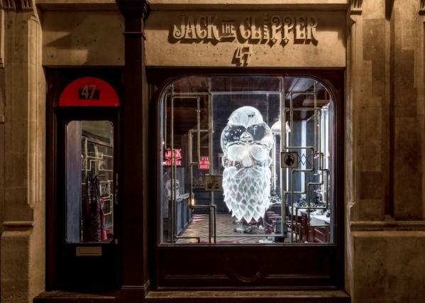 新概念办公室设计之百年理发店