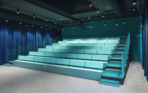 不同人选择不同的上海办公室设计方式