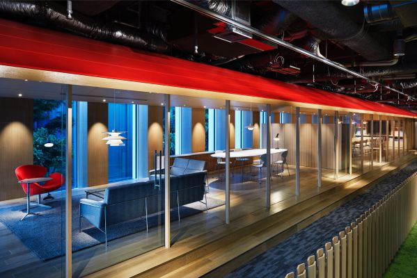 办公室设计怎样凸显空间展示性？