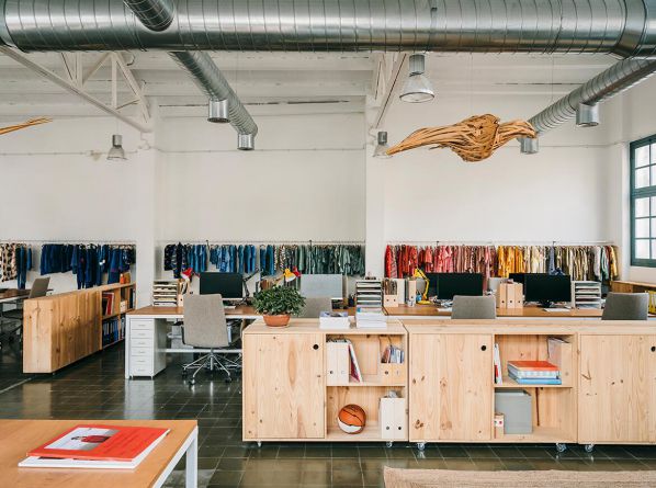 品牌总部的办公室设计和装修