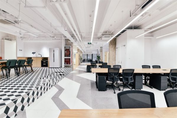 选择办公室设计方案不要过于复杂