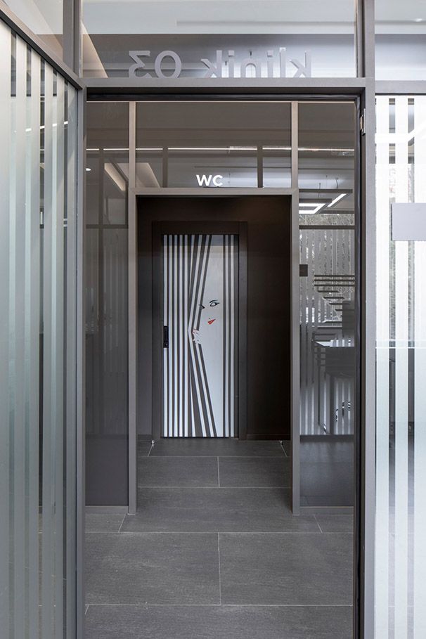 土耳其口腔牙科诊所办公室(11)